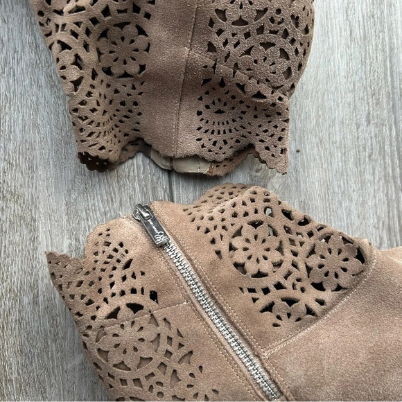 Jessica Simpson Tan Laser Cut Genuine Leather Suede Bootie - Picture 12 of 16